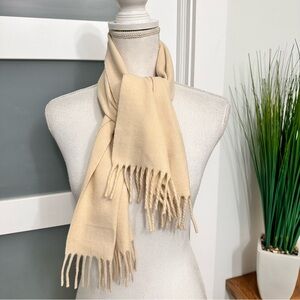 Cashmere Cream Fringe Scarf 3Ft 9”x 1Ft Wardrobe Staple Elevated Basic EUC